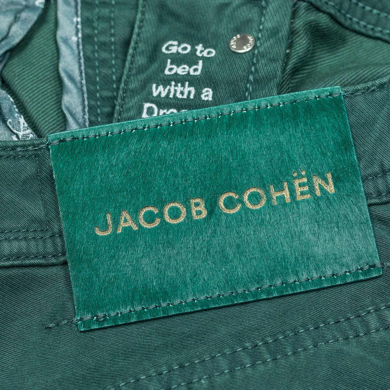 Jacob Cohen Baumwollhose BARD "Rare Luxury" in moosgrün