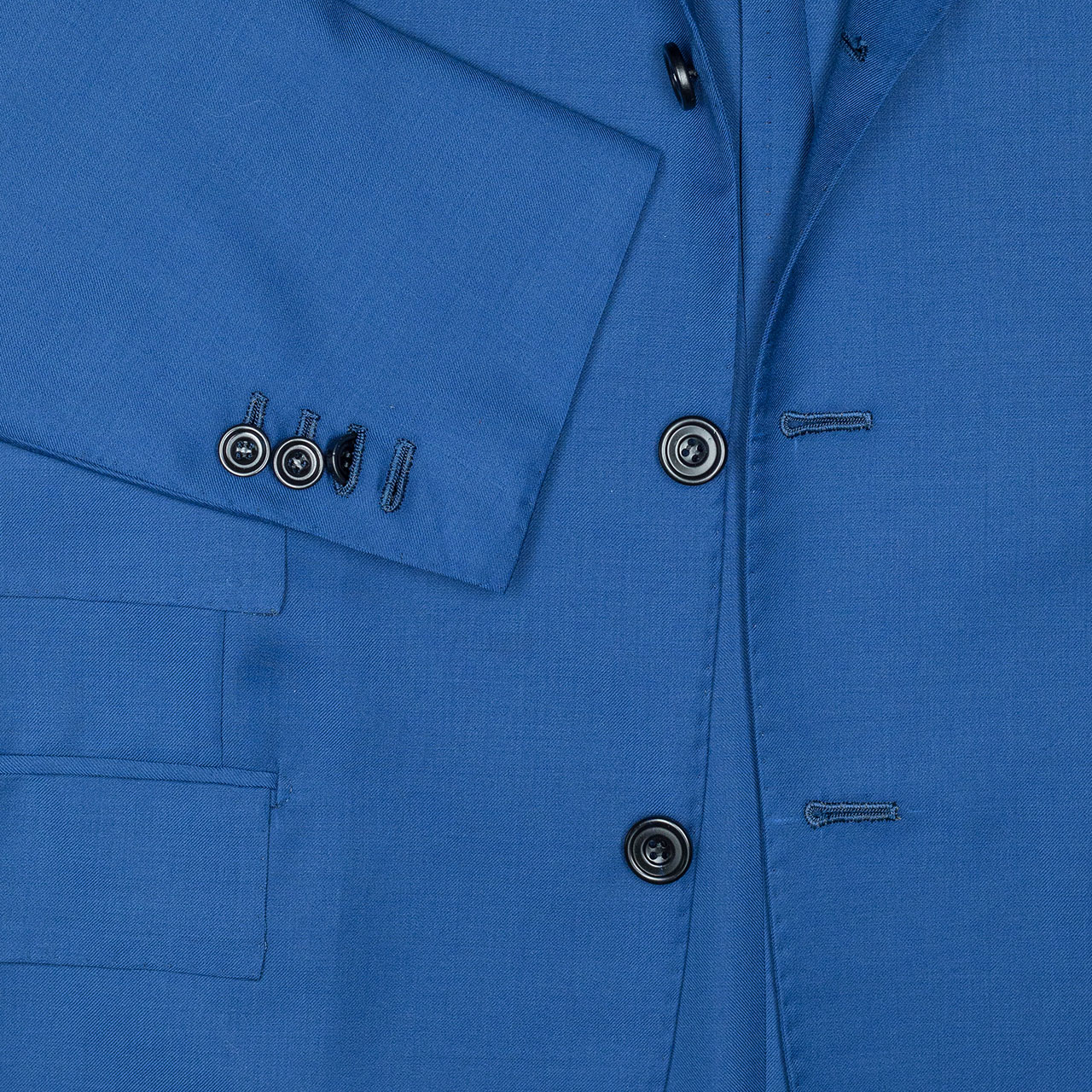 Kiton Anzug in saphirblau mit Pattentaschen und Billettasche