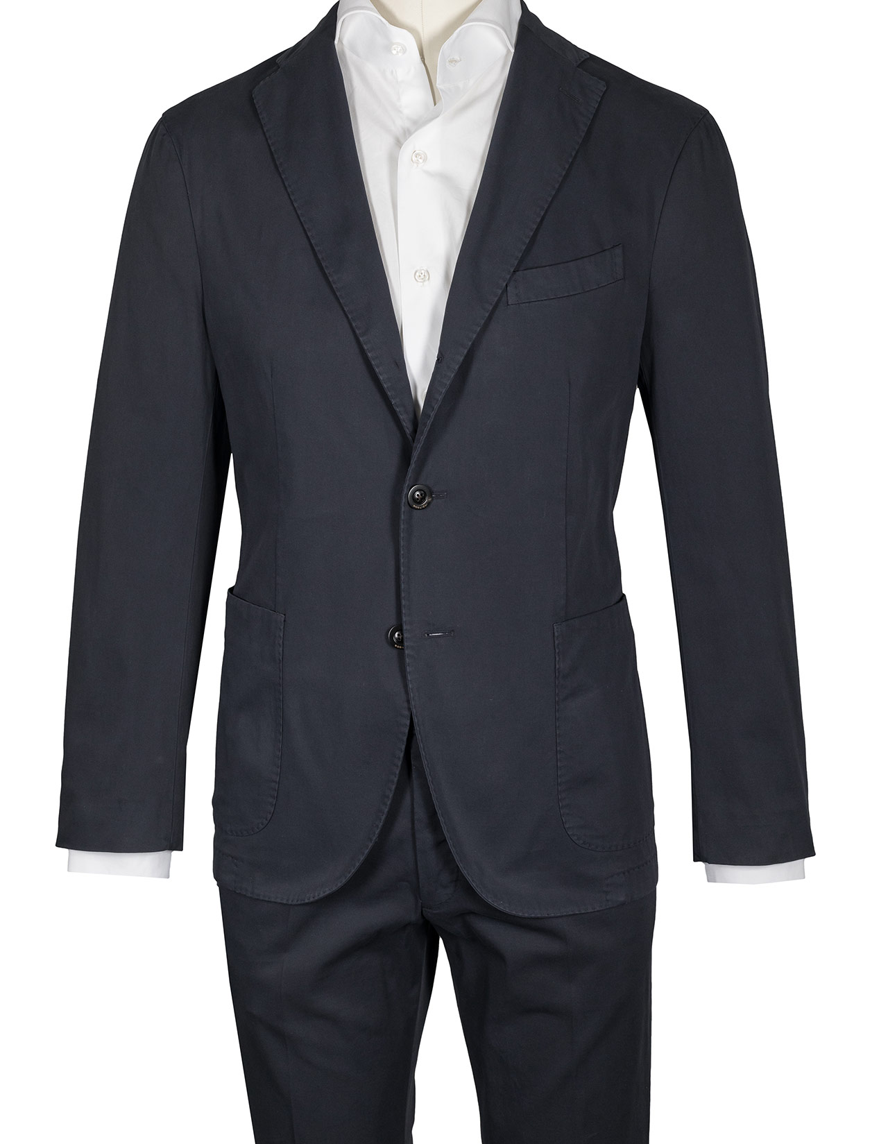 Boglioli Anzug in dunkelblau mit aufgesetzten Taschen aus Baumwolle