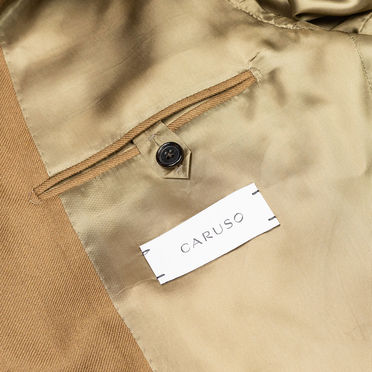 Caruso Sakko in braun-beige mit aufgesetzten Taschen aus "Pure Cashmere"